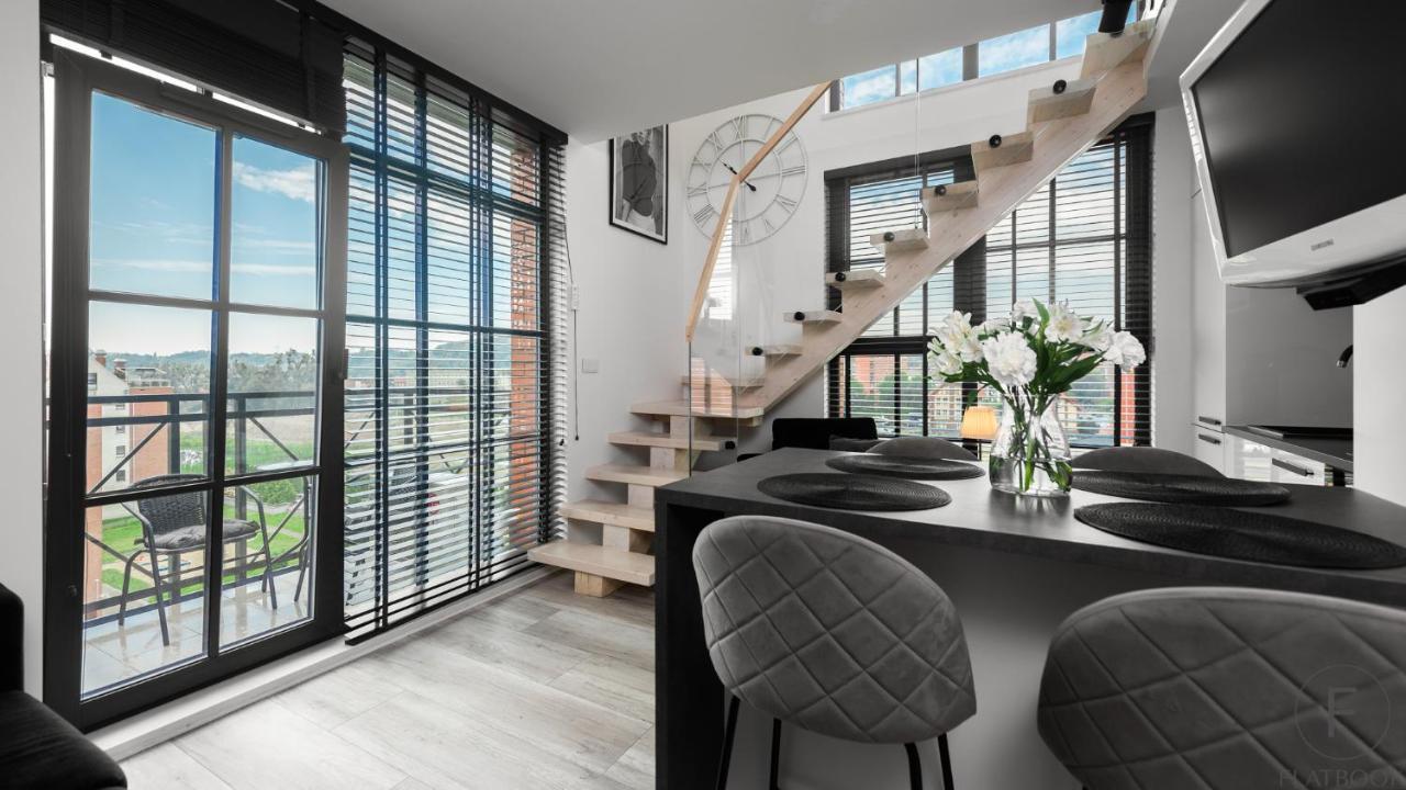 Flatbook - City Center Spa Apartments Dwie Motlawy Гданск Екстериор снимка